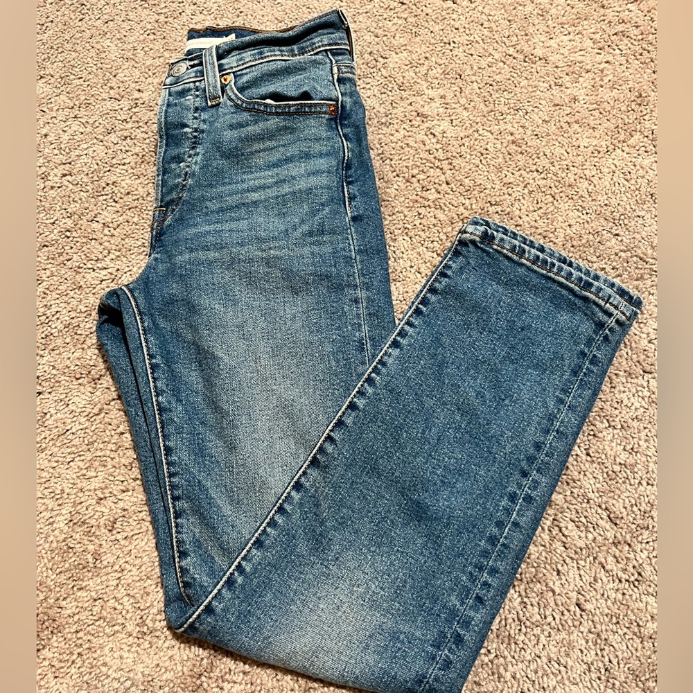 Levi’s Wedgie straight jeans